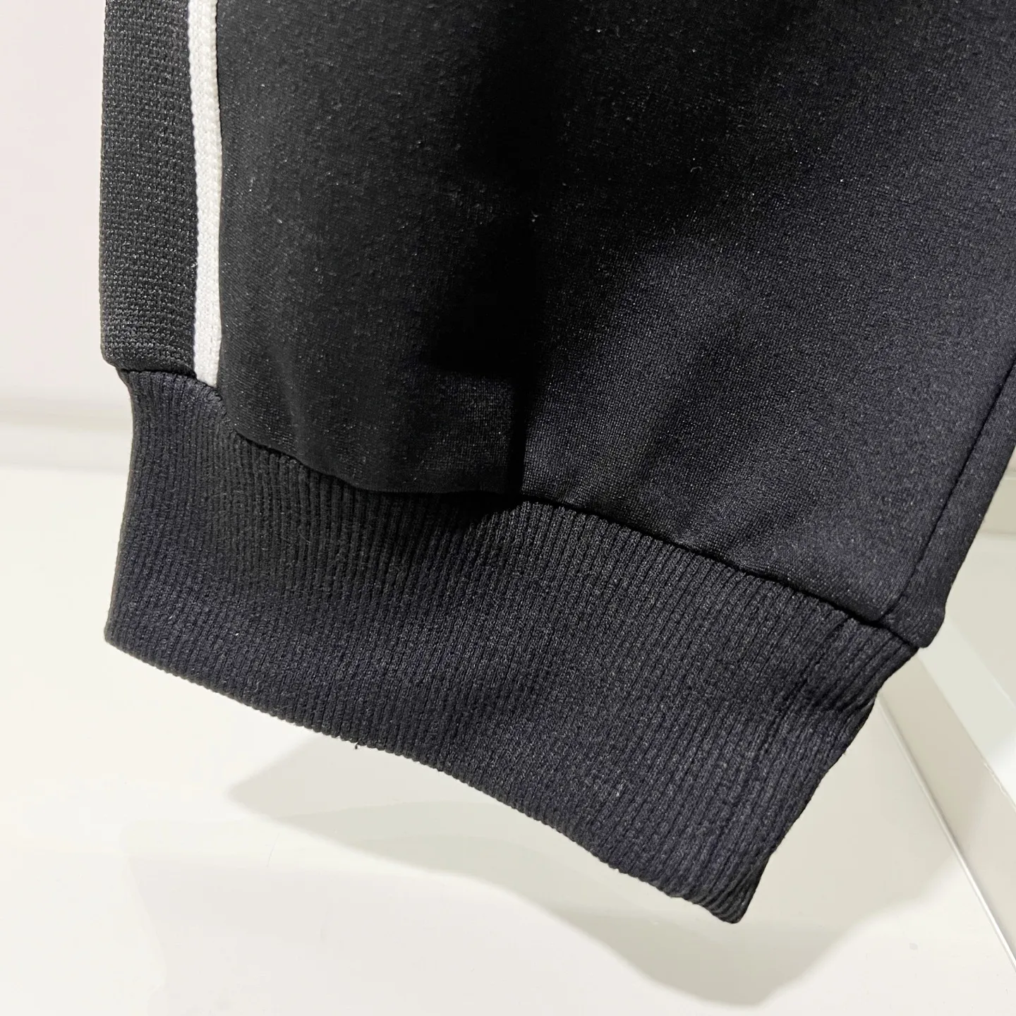 『S-2XL』単品注文　シンプルモダン 2点セット 通気性良く 軽快に着こなせるアウター／パンツ