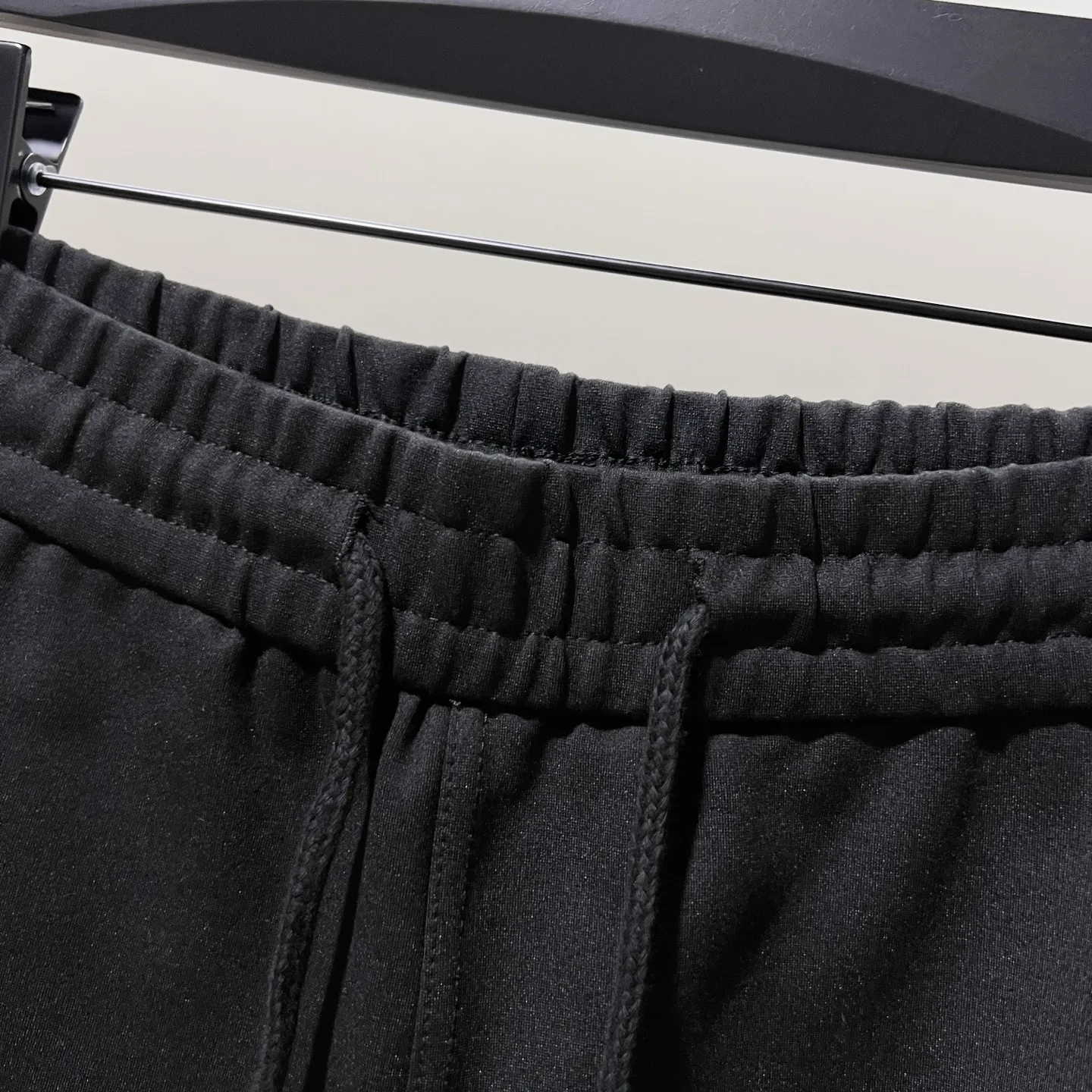 『S-2XL』単品注文　シンプルモダン 2点セット 通気性良く 軽快に着こなせるアウター／パンツ
