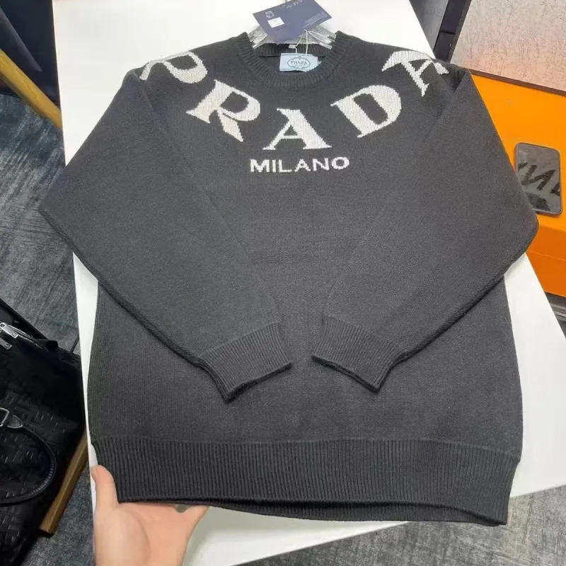 『M-4XL』クラシックスタイル 洗練シルエット 防寒性抜群 ニット生地 ラウンドネック セーター