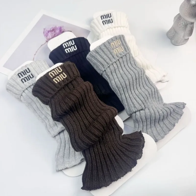 NO.1人気 優しい雰囲気 ファッション 刺繍 レッグウォーマー ソックス