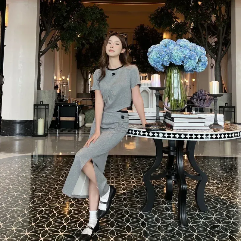 『S-L』売れ切れ必至 魅力的 シンプル スリット セットアップ