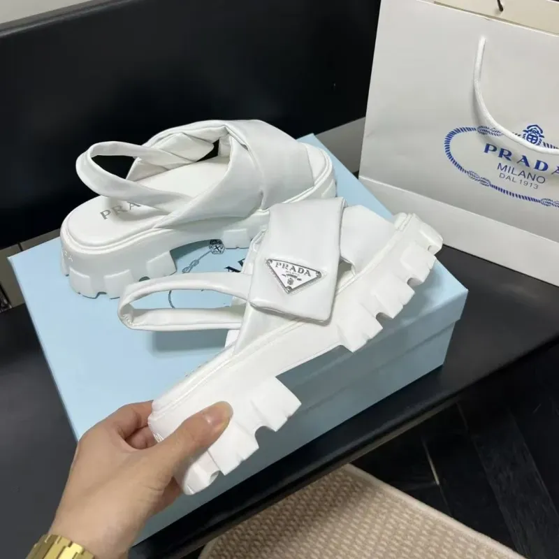 『225-255』目立つ 気質満点 シンプル プラットフォーム ファッション サンダル