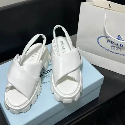 『225-255』目立つ 気質満点 シンプル プラットフォーム ファッション サンダル