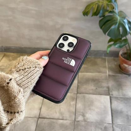 トレンドの新作冬用Appleスマホケース、スポーティなスマホケース