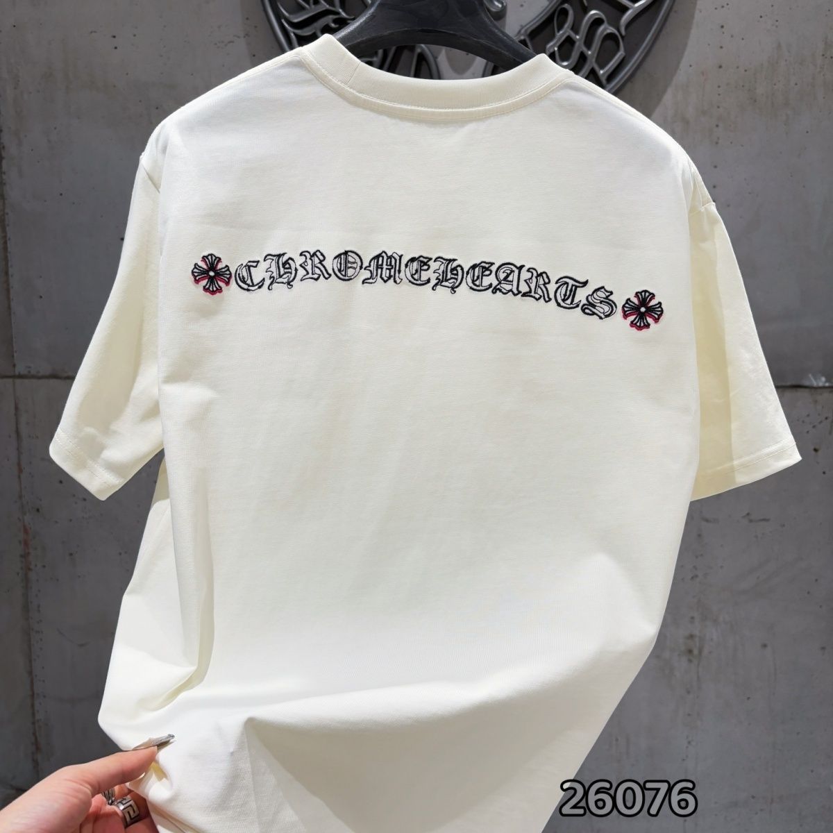 『S-XL』高品質の刺繍入りトップス、トレンディで人気のTシャツ。上質な生地を使用しています。