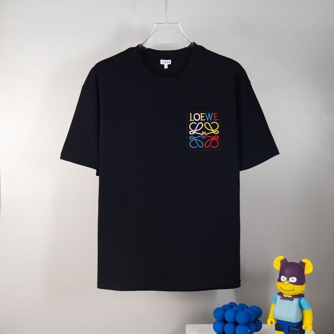 『XS-L』高品質のメンズ半袖Tシャツ ゆったりとしたフィット感で、刺繍入りのレタートップです