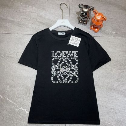 おしゃれなプリント柄のラウンドネック、ゆったりとしたカジュアルな半袖Tシャツトップス
