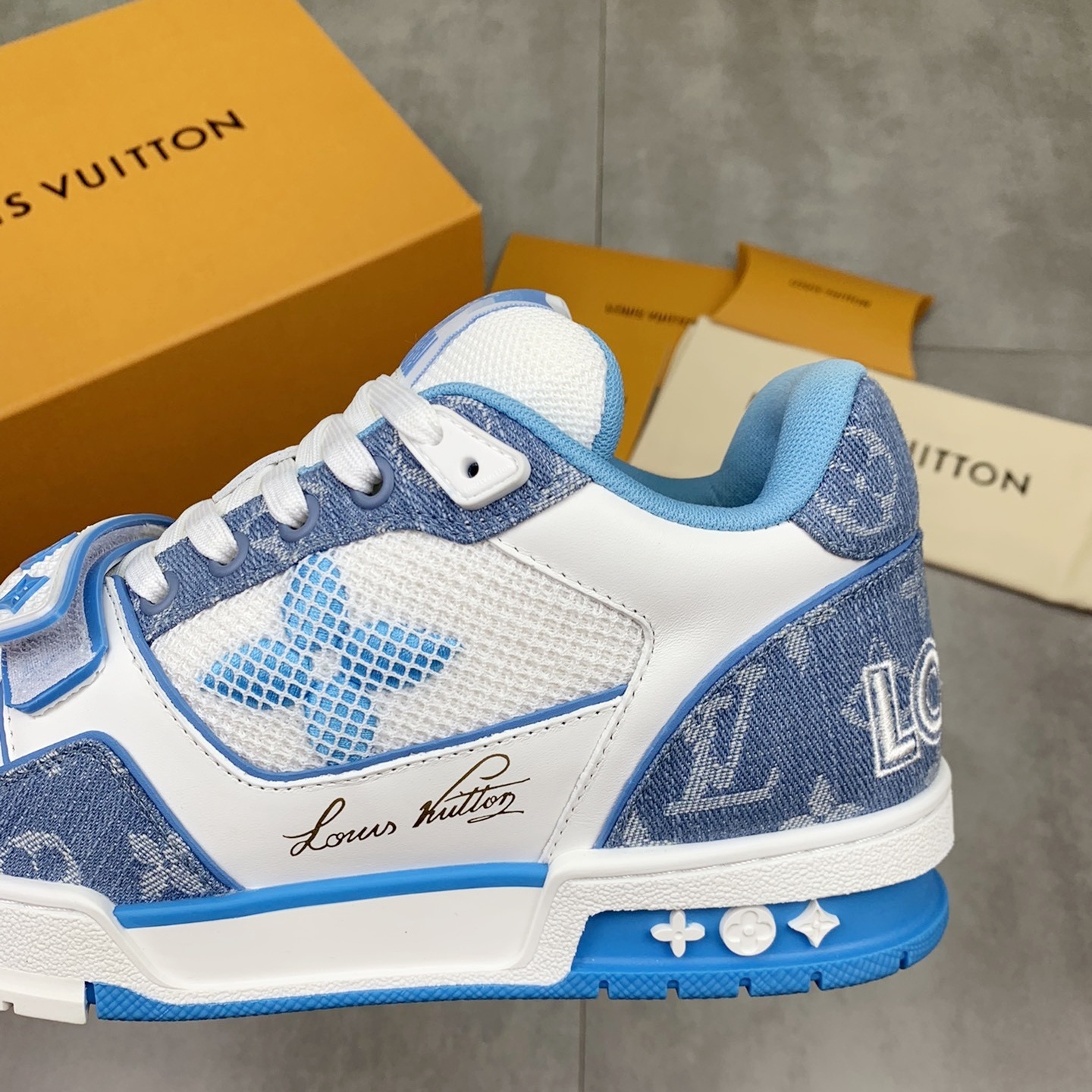 【L013】ルイ・ヴィトン Louis Vuitton Trainer Line Sneaker "Marine"