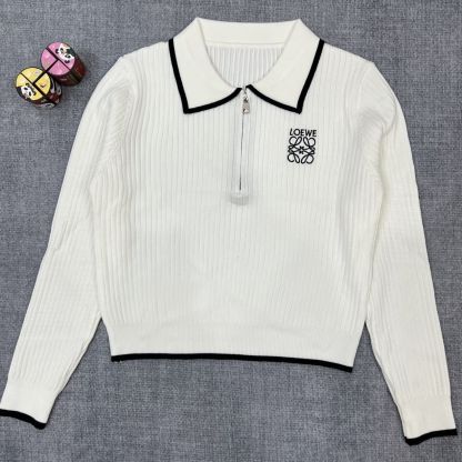 初秋の新しい気質万能文字刺繍ハーフジッパーニットセータートップスレディースプルオーバーセーター