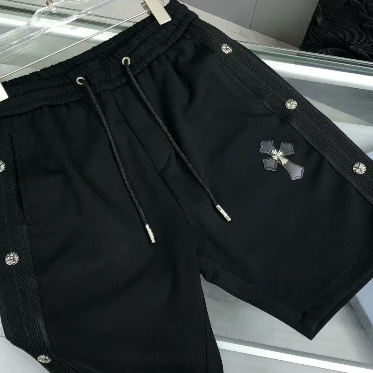 『M-4XL』夏用メタリック柄スポーツカジュアルショーツ メンズ ルーズ 五分丈パンツ