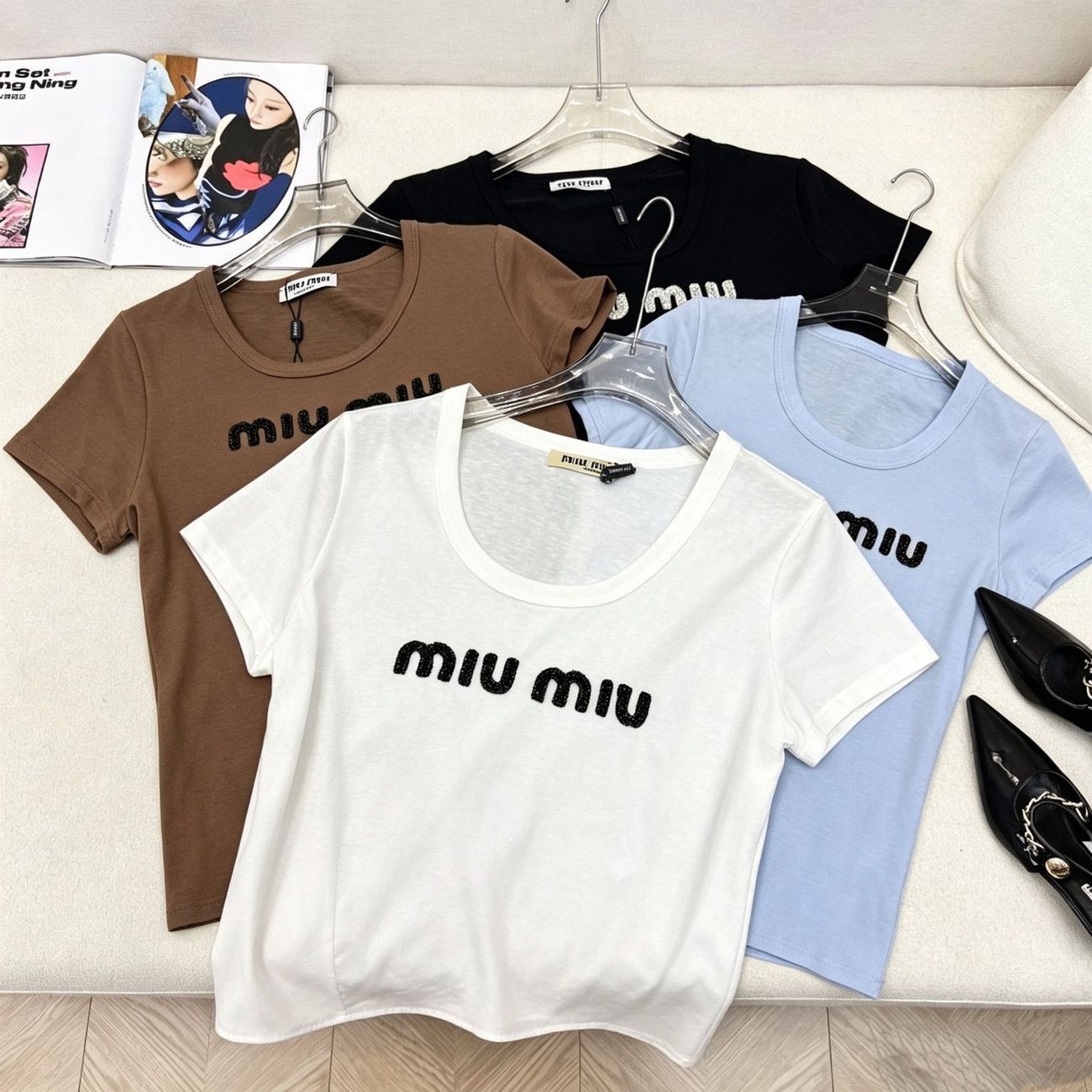 夏用ラウンドネックゆったり万能レター半袖Tシャツ（レディース）