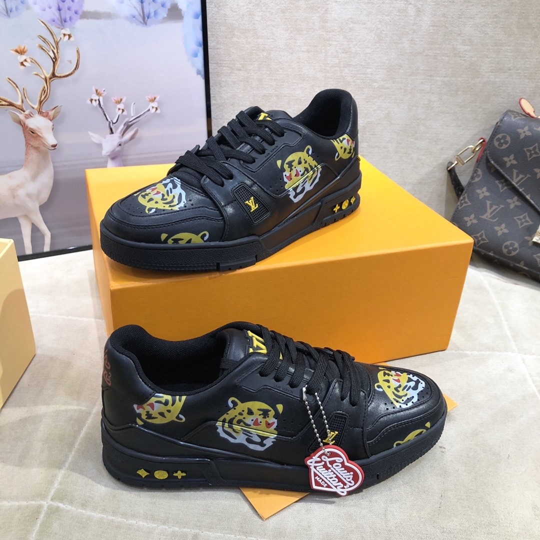 【L010】ルイ・ヴィトン Louis Vuitton Trainer Sneaker Nigo Plain Calf Leather "Noir"