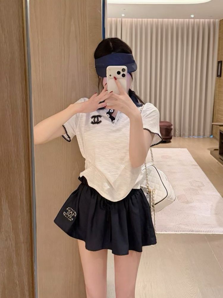 新作サマー刺繍入り襟付き半袖Tシャツとハイウエストふんわりミニスカート（レディース）