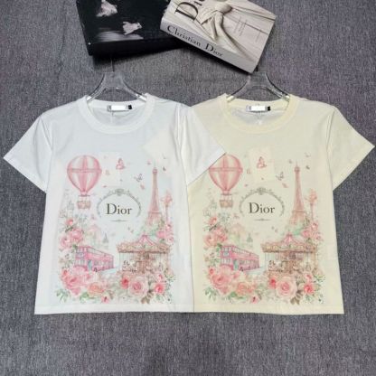 『S-XL』夏らしいレタープリントの半袖、スタイリッシュで着回しの効くオフショルダーTシャツ（女性用）