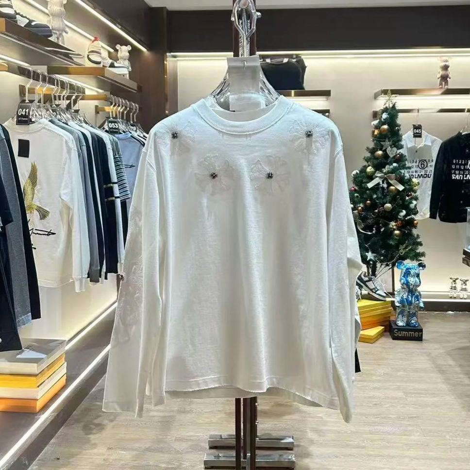 高級感と洗練された重厚な刺繍が施されたトレンドの長袖Tシャツ。カップルに最適です。