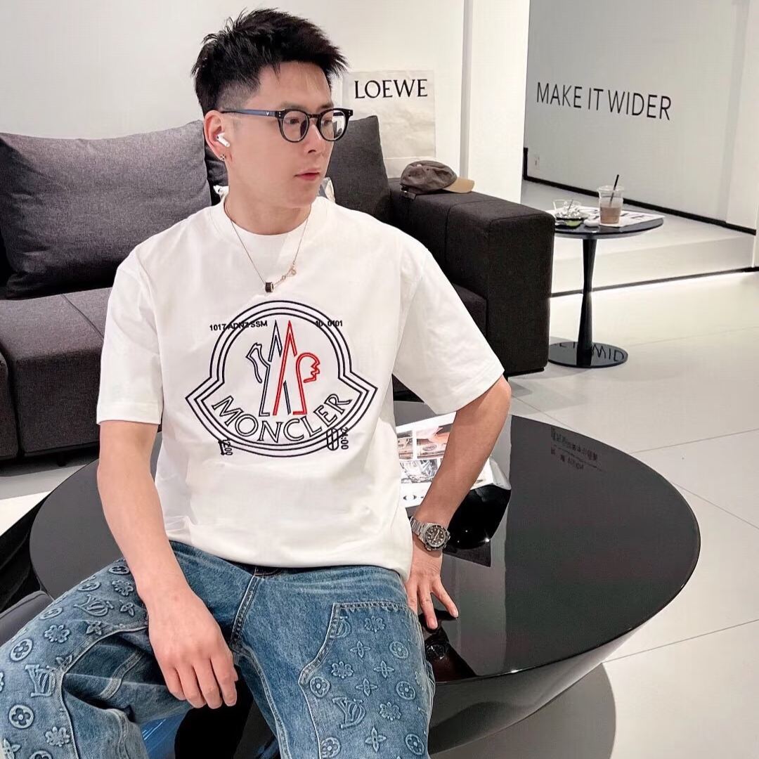 『S-4XL』高品質の半袖、通気性、快適、カジュアル、スリム、ラウンドネックの刺繍Tシャツ