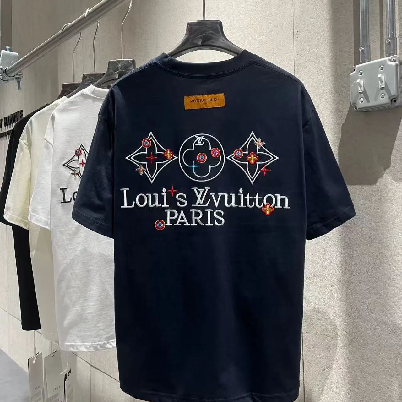 『L-5XL』夏の新着ユニセックストレンドファッションカジュアル刺繍メンズ半袖Tシャツ