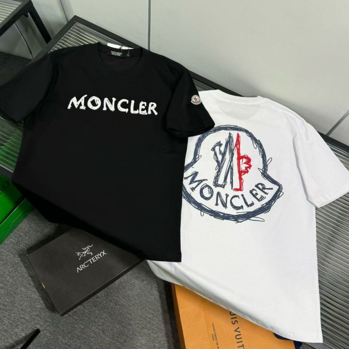 [Copy]新作メンズ半袖Tシャツ、スリムフィット、トレンディなトップス