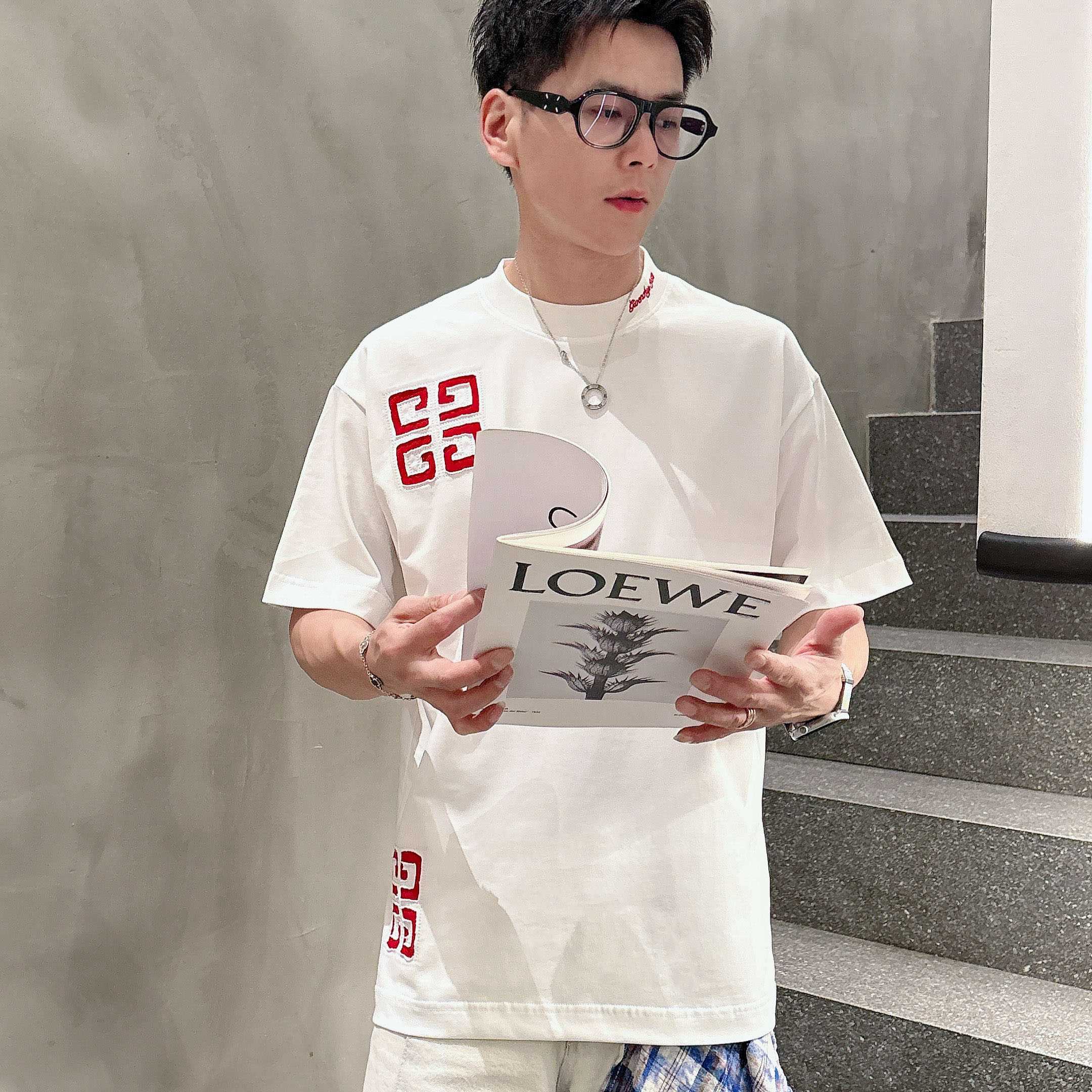 『S-2XL』新作 春夏 刺繍入り ラウンドネック 半袖Tシャツ、ユニセックス