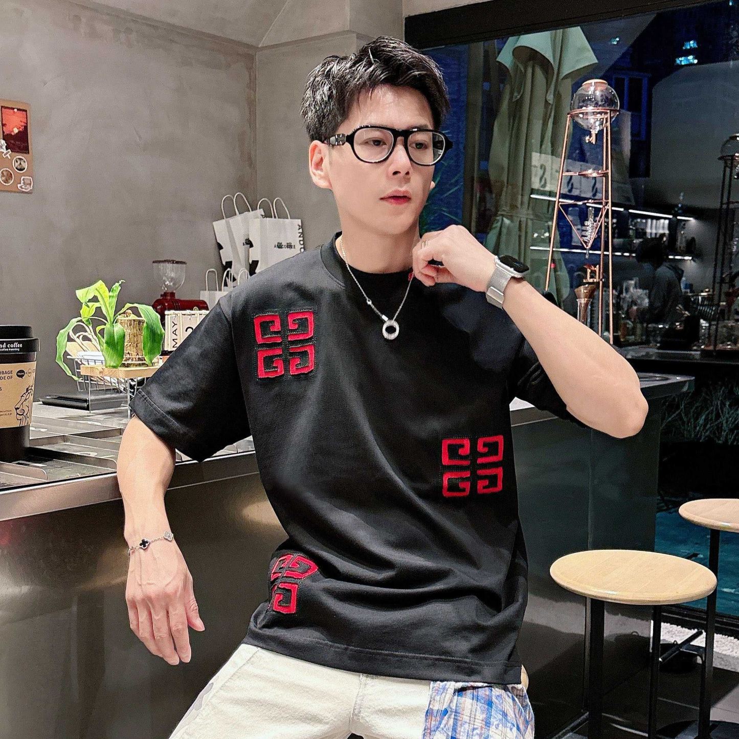 『S-2XL』新作 春夏 刺繍入り ラウンドネック 半袖Tシャツ、ユニセックス
