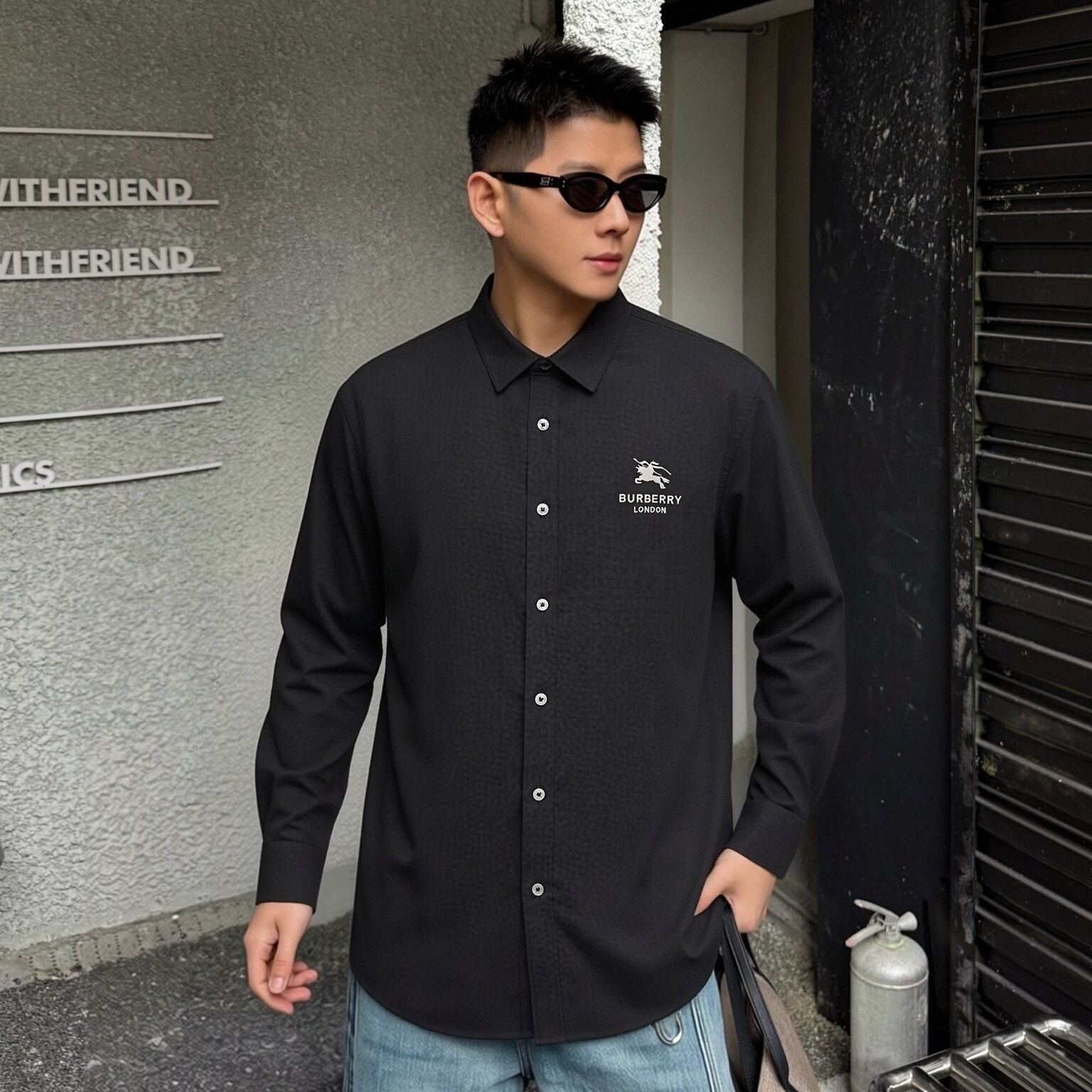 『M-2XL』人気の定番刺繍入り長袖シャツ。高品質なカジュアルスタイル