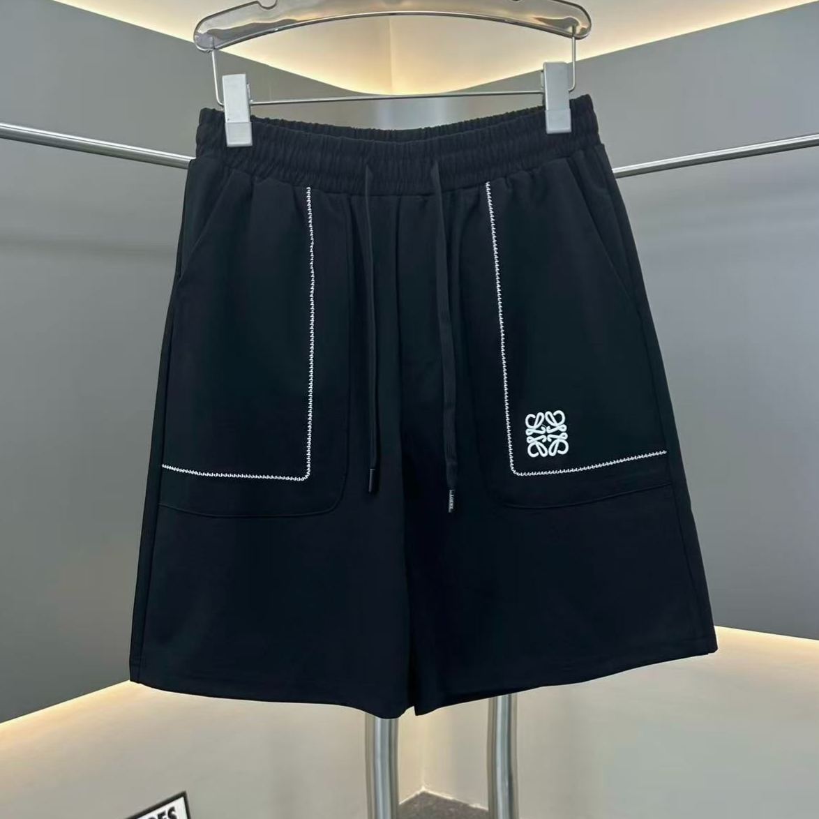 『M-4XL』夏の新作、人気のメンズスポーツショーツ
