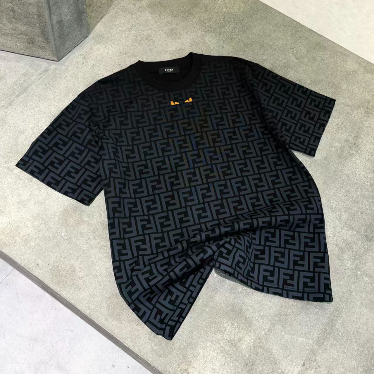 『S-2XL』春夏新作定番刺繍入り全面プリント カジュアル半袖Tシャツ