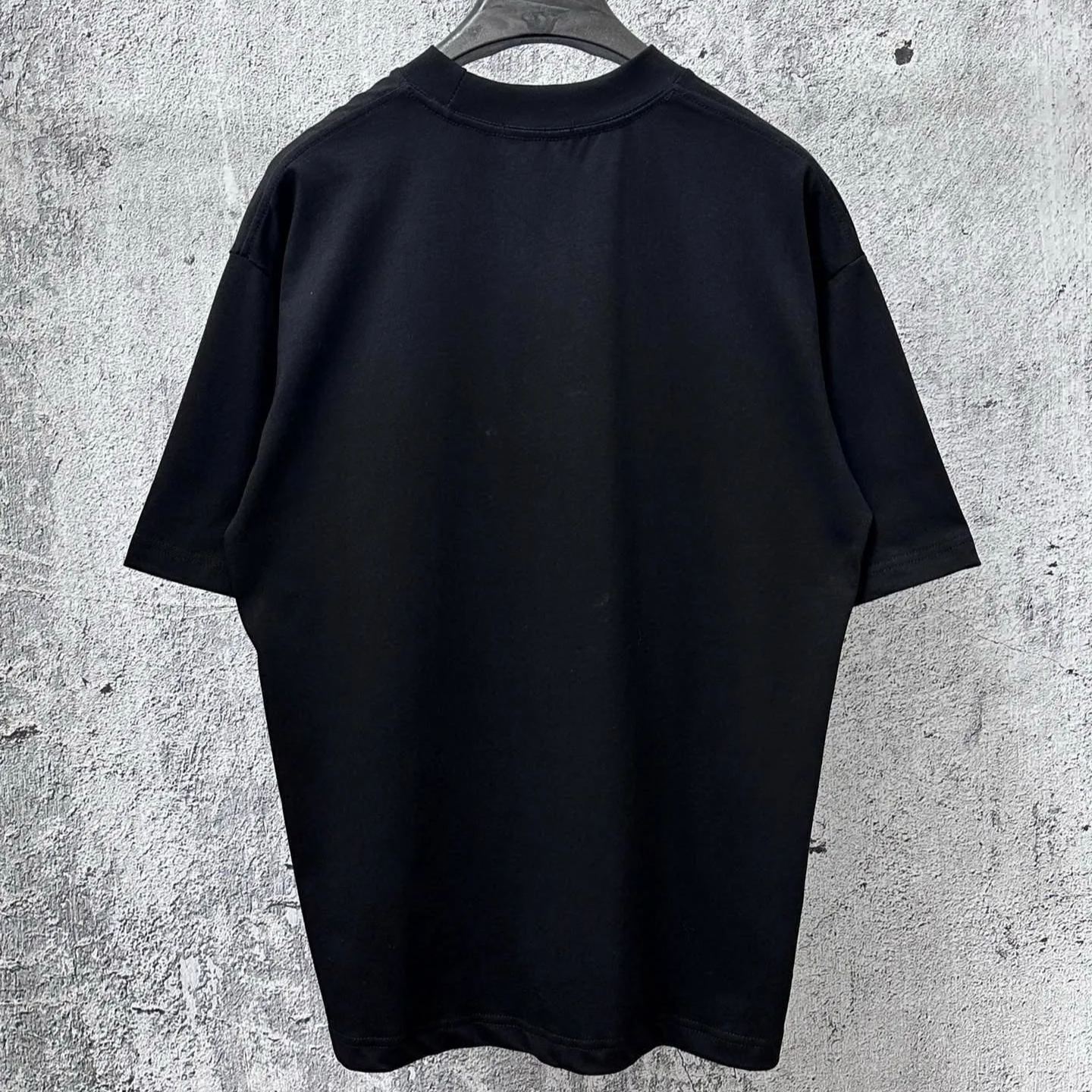 [Copy]『L-4XL』高級感のあるカジュアルな半袖クルーネックTシャツ。ユニセックスで、スリムに見え、着回し力抜群です