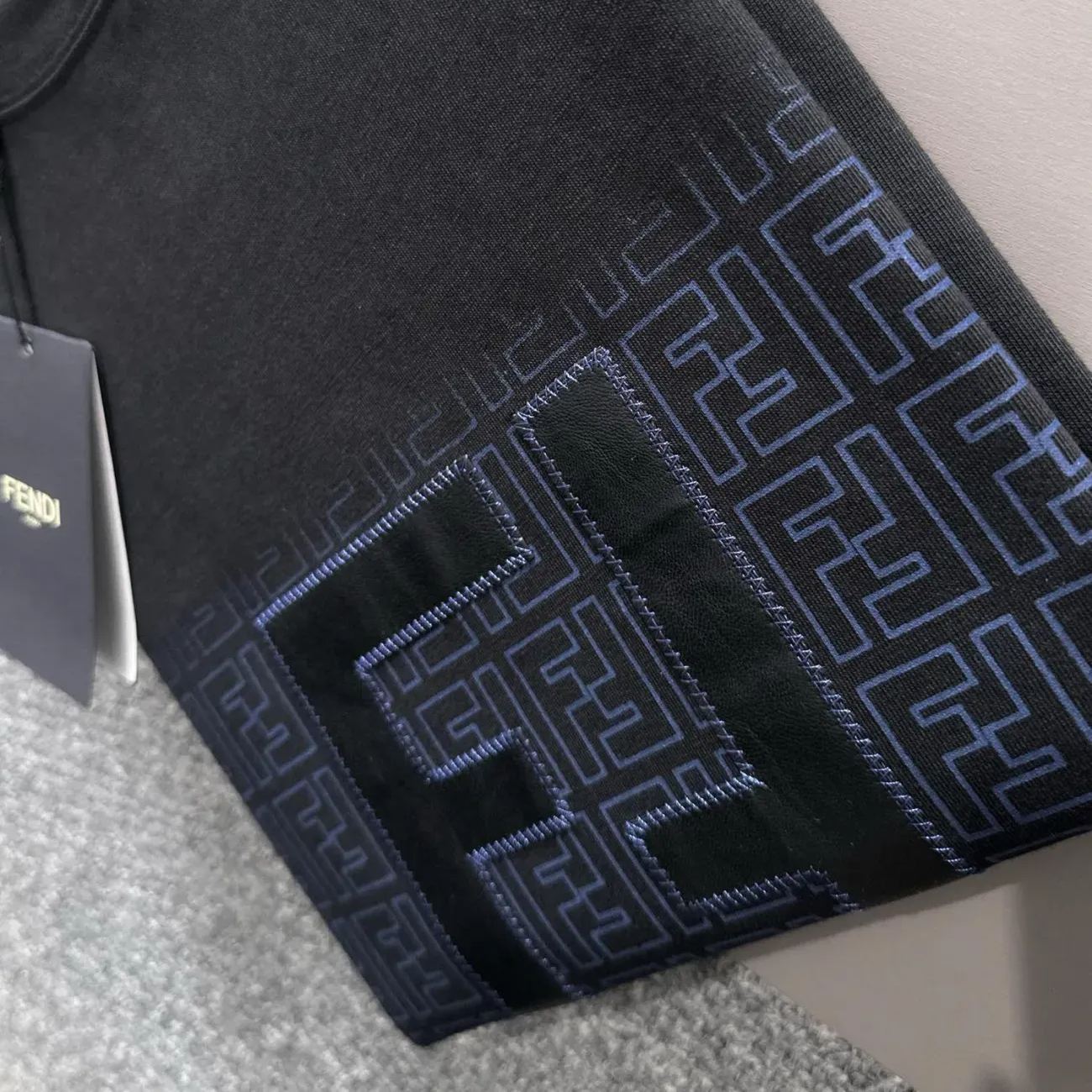 『XS-L』新作春夏クラシックレター刺繍入りカジュアルTシャツ