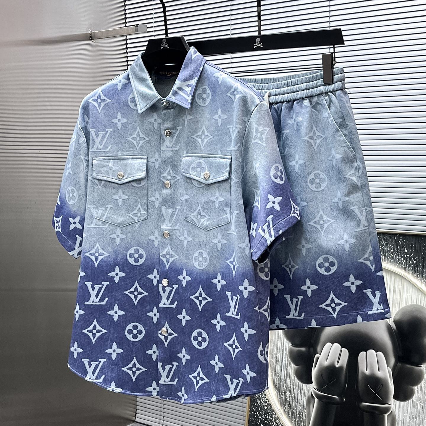 『M-3XL』高級で人気があり、ファッショナブルな半袖メンズスーツ、カジュアルな半袖シャツとショートパンツ