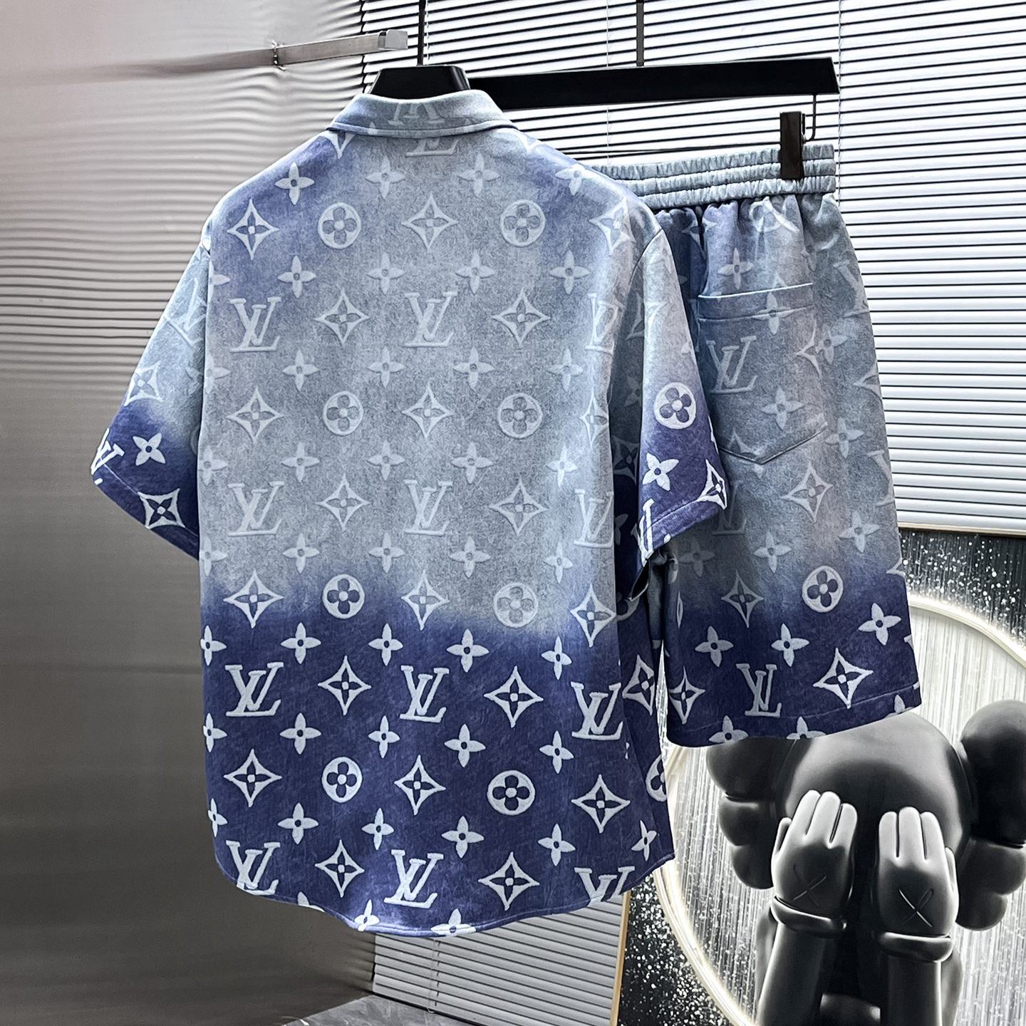 『M-3XL』高級で人気があり、ファッショナブルな半袖メンズスーツ、カジュアルな半袖シャツとショートパンツ