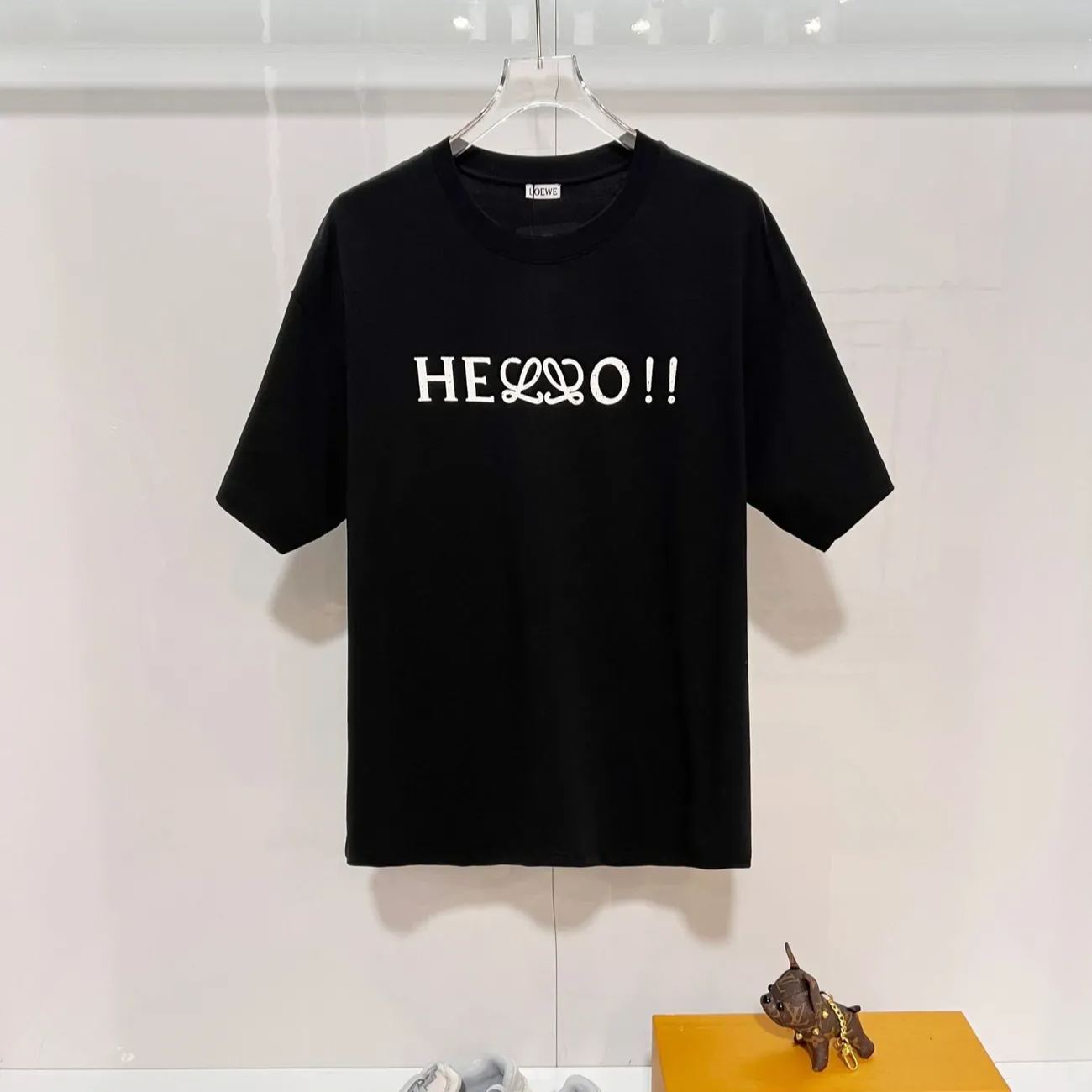 新作プリント柄のおしゃれなカジュアル半袖Tシャツ、ラウンドネックトップス