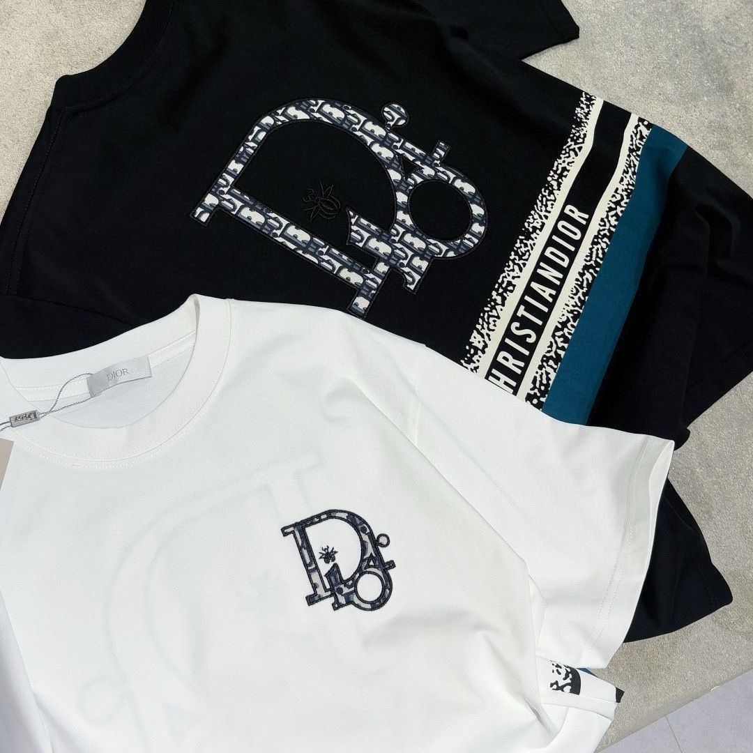 【S-2XL】クラシックな文字のウェビングアップリケ刺繍入りカジュアルルーズ半袖Tシャツ