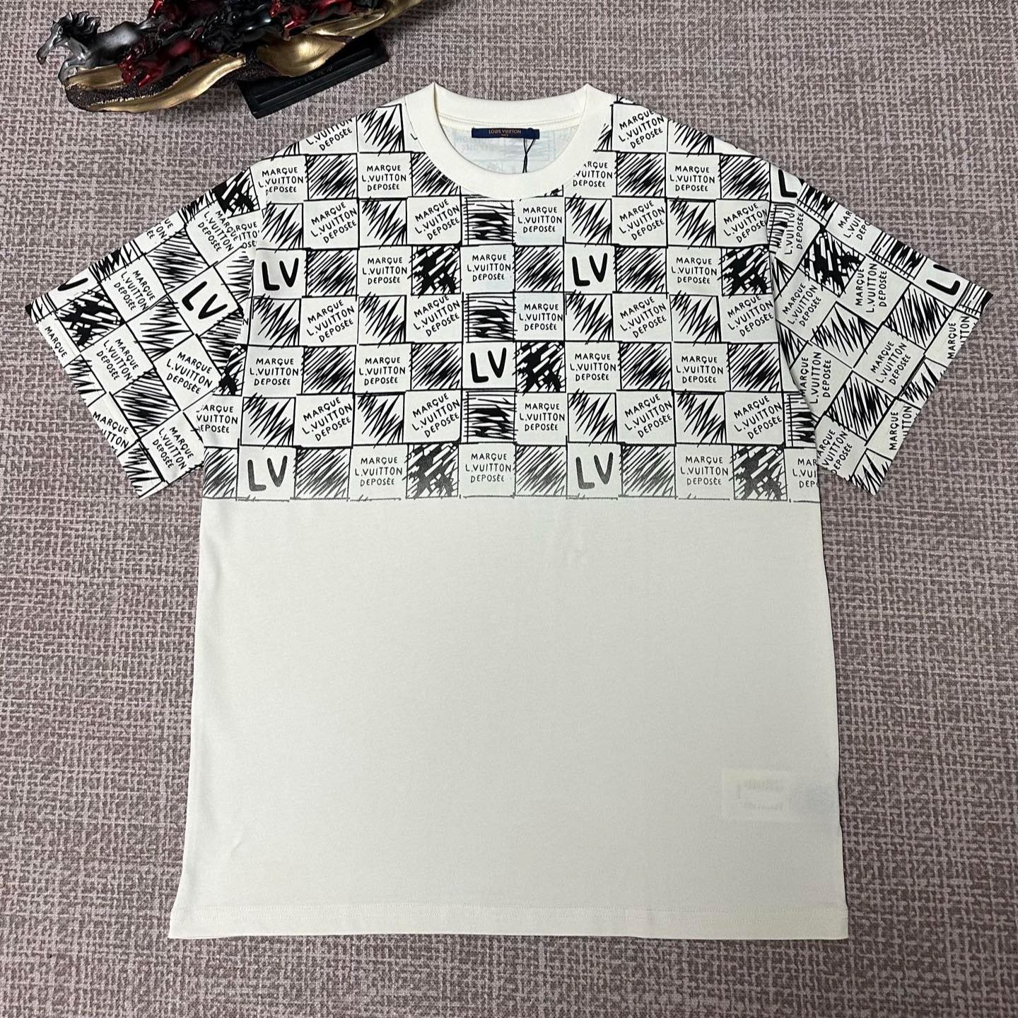 [Copy]夏の定番、文字刺繍入りのシンプルなゆったり半袖Tシャツユニセックス