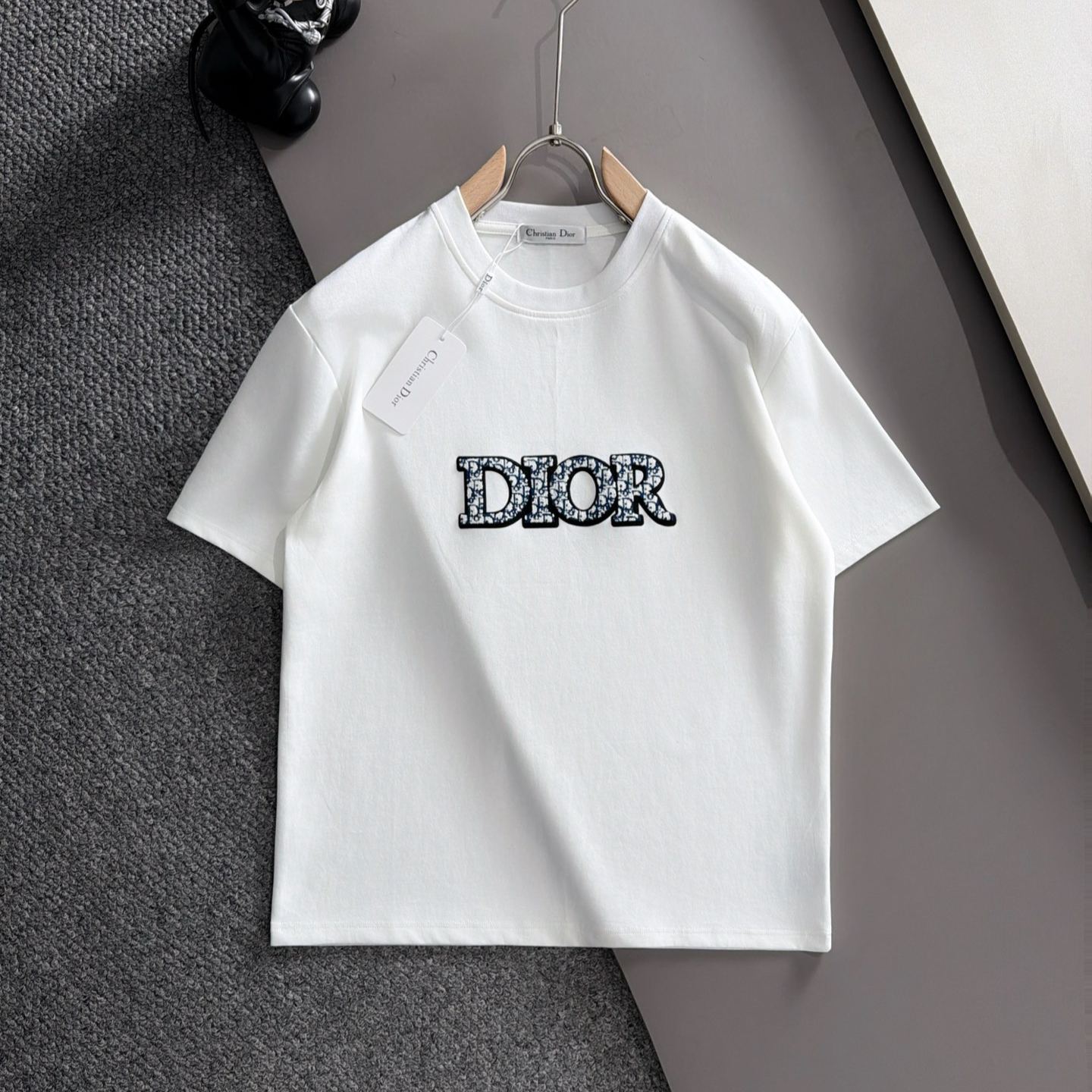 [Copy]『M-3XL』通気性抜群のサマーファッションセット スタイリッシュなトップス＋トレンディなショートパンツ