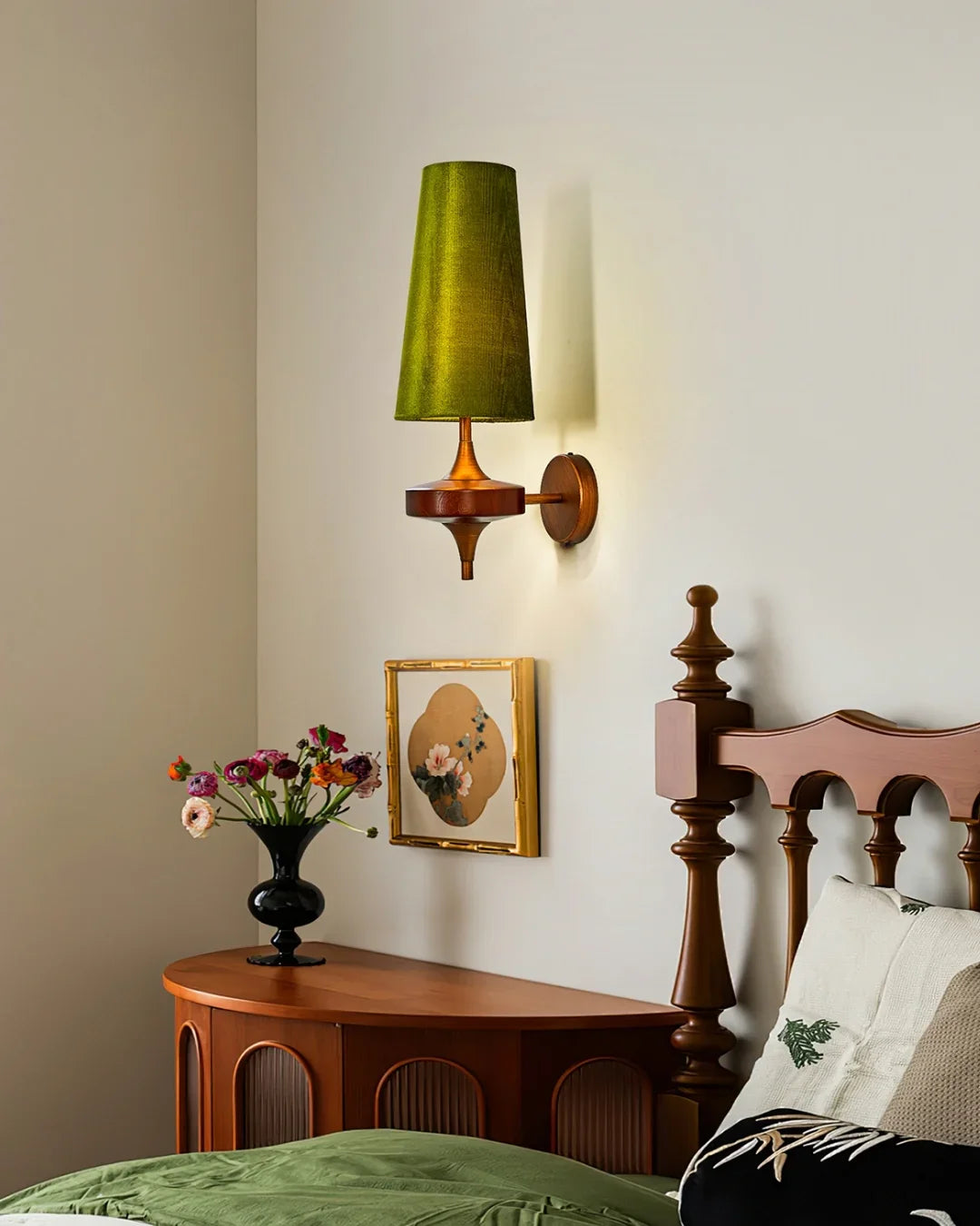 Liora Classic Wall Light - Cozymatic