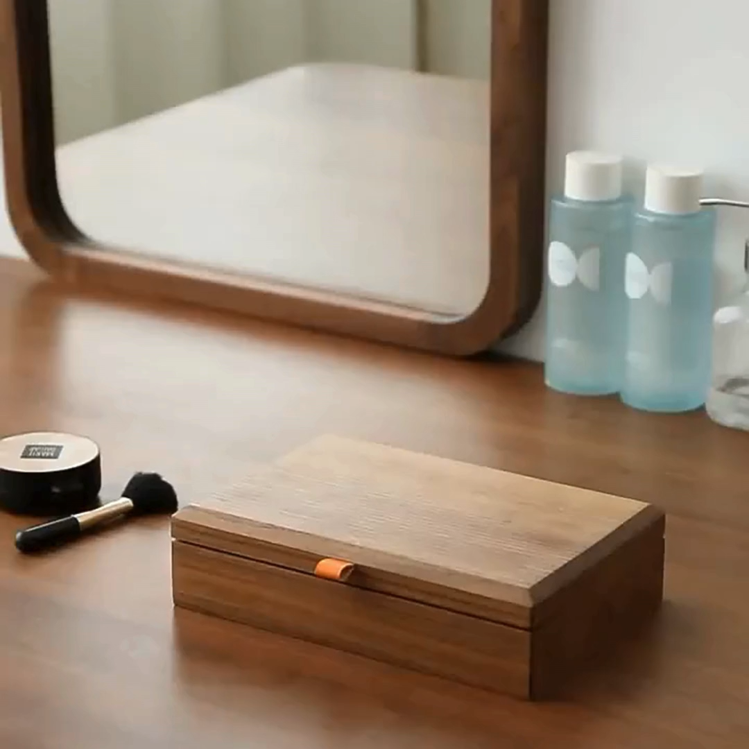 Vince Jewelry Box