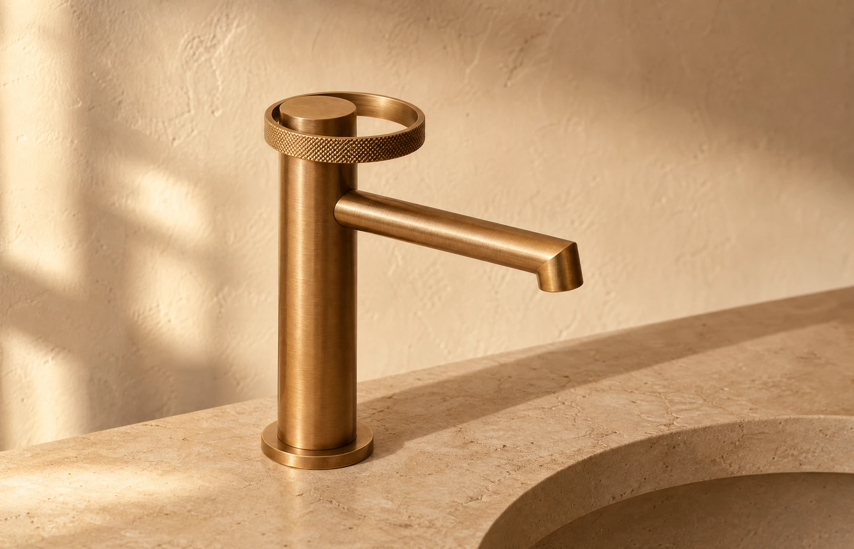 Sculptural Ring Handle