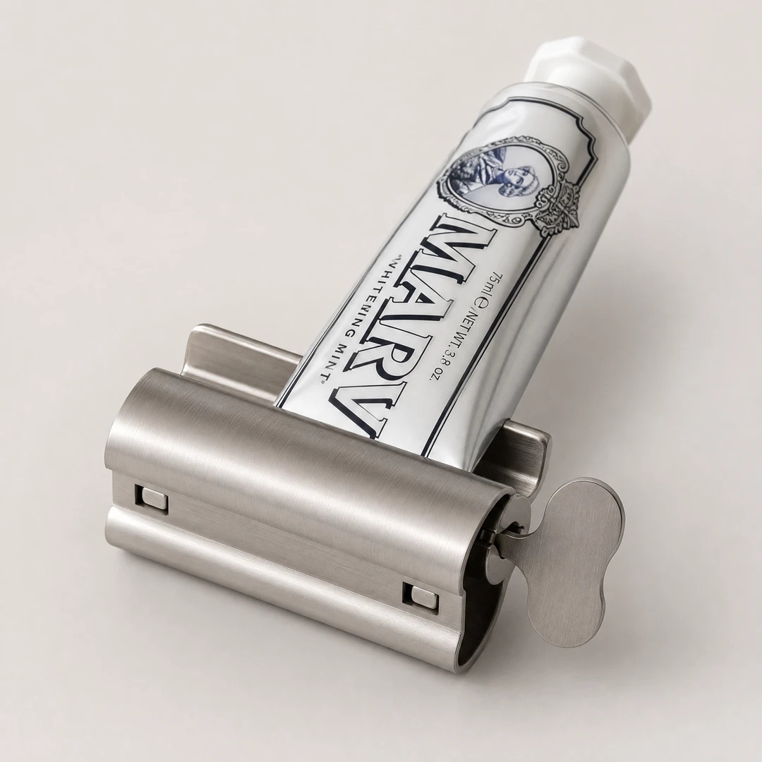 Stainless Steel Toothbrush Holder Set - Squeezer Close-up