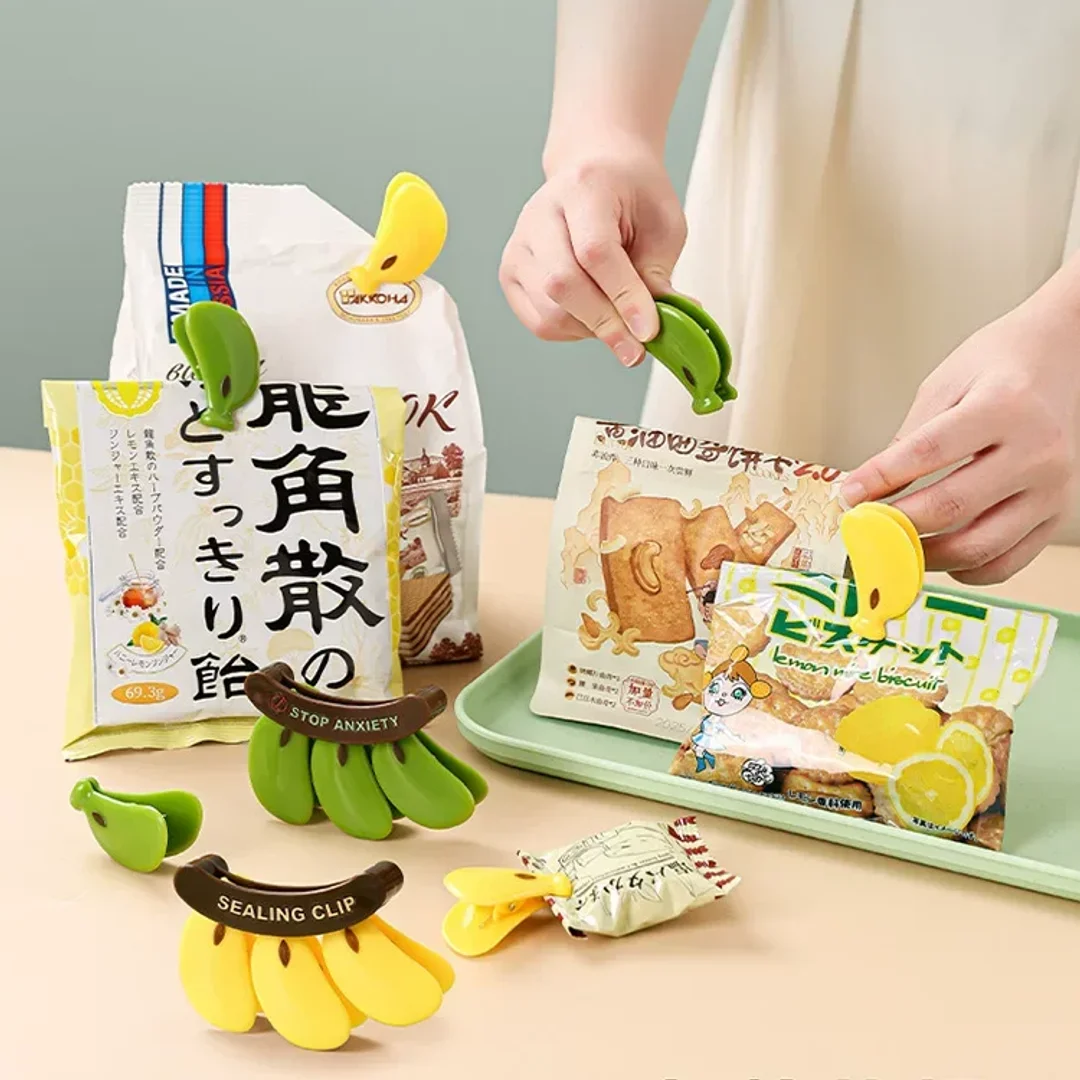 Banana Magnetic Snack Clip Set