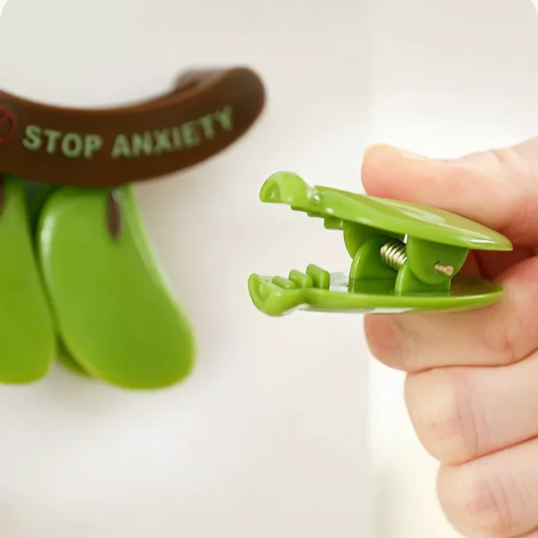 Banana Magnetic Snack Clip Set