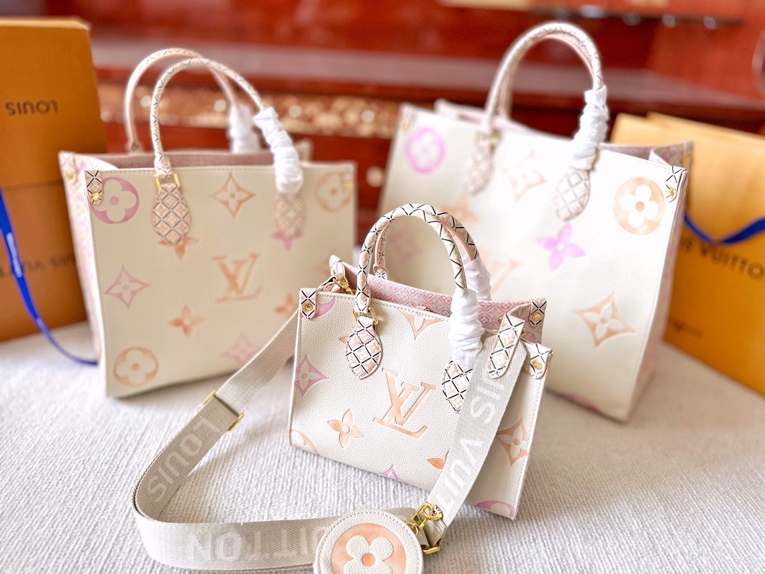 【LOUIS VUITTON】 onthego ハンドバッグ 複数のサイズ マルチカラー