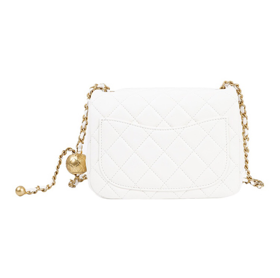 CHANEL★(大人気で即完売)小さい金のボール、定番の菱形金ボタンチェーンストラップ調節可能、羊革、斜め掛けショルダーバッグ、ミニ、レディース、ブラック、ホワイト