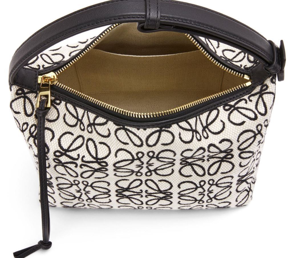 国内即発LOEWE☆スモール Cubiバッグ☆Anagramジャカード&amp;カーフスキン (LOEWE/ショルダーバッグ・ポシェット) 71059471