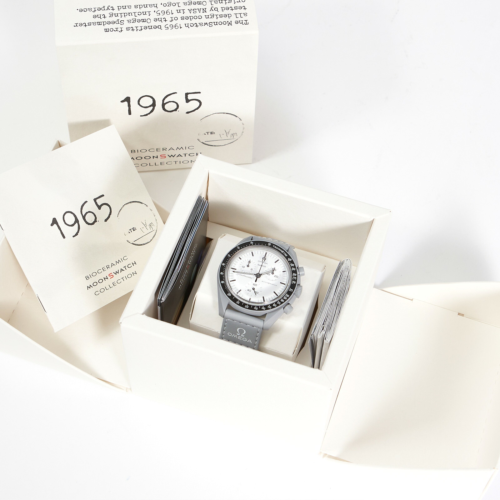OMEGA × SWATCH BIOCERAMIC MoonSwatch 1965 SO33M106 商品画像5
