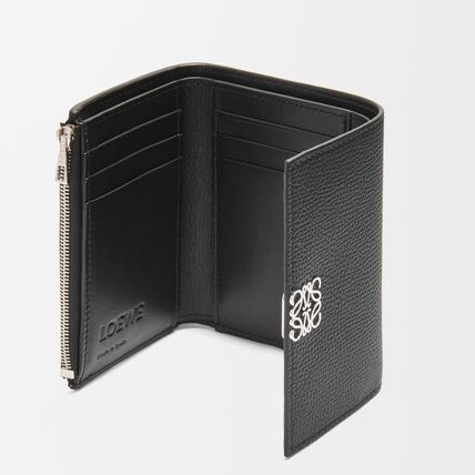 LOEWE アナグラム スモール バーティカル ウォレット ブラック 内側