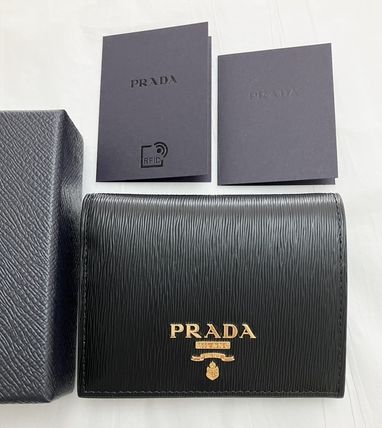 【PRADA】VIPセール ♪ Bifold Wallet 二つ折り財布 ♪