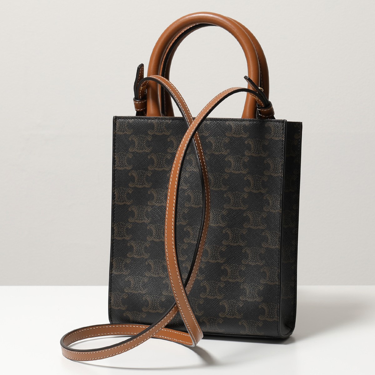 CELINE セリーヌ ショルダーバッグ Mini Cabas Vertical ミニ バーティカルカバ 194372BZK 194372FLT レディース トリオンフ ポシェット ハンドバッグ 鞄 カラー3色