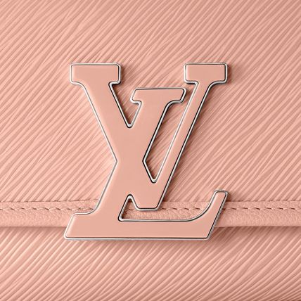 LOUIS VUITTON エピ・レザー ビュシ NM ショルダーバッグ