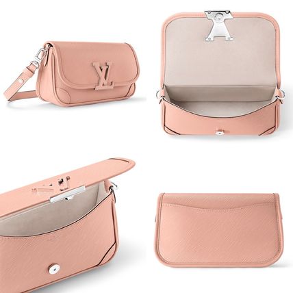LOUIS VUITTON エピ・レザー ビュシ NM ショルダーバッグ